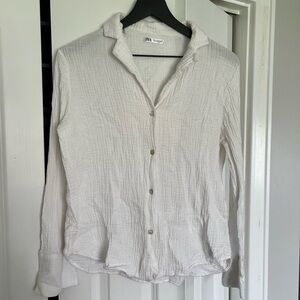 Zara crinkle-like blouse